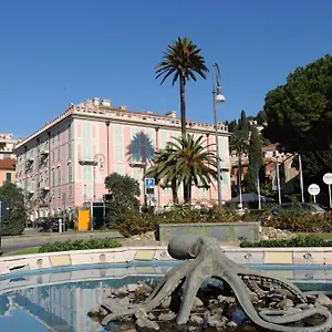 europa-hotel-design-spa-1877.hotelitalianriviera.com/